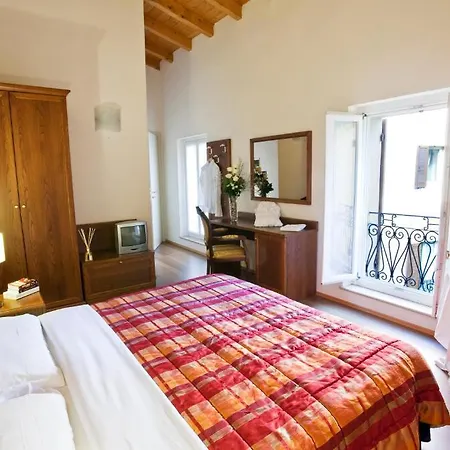 Arena Bed & Breakfast